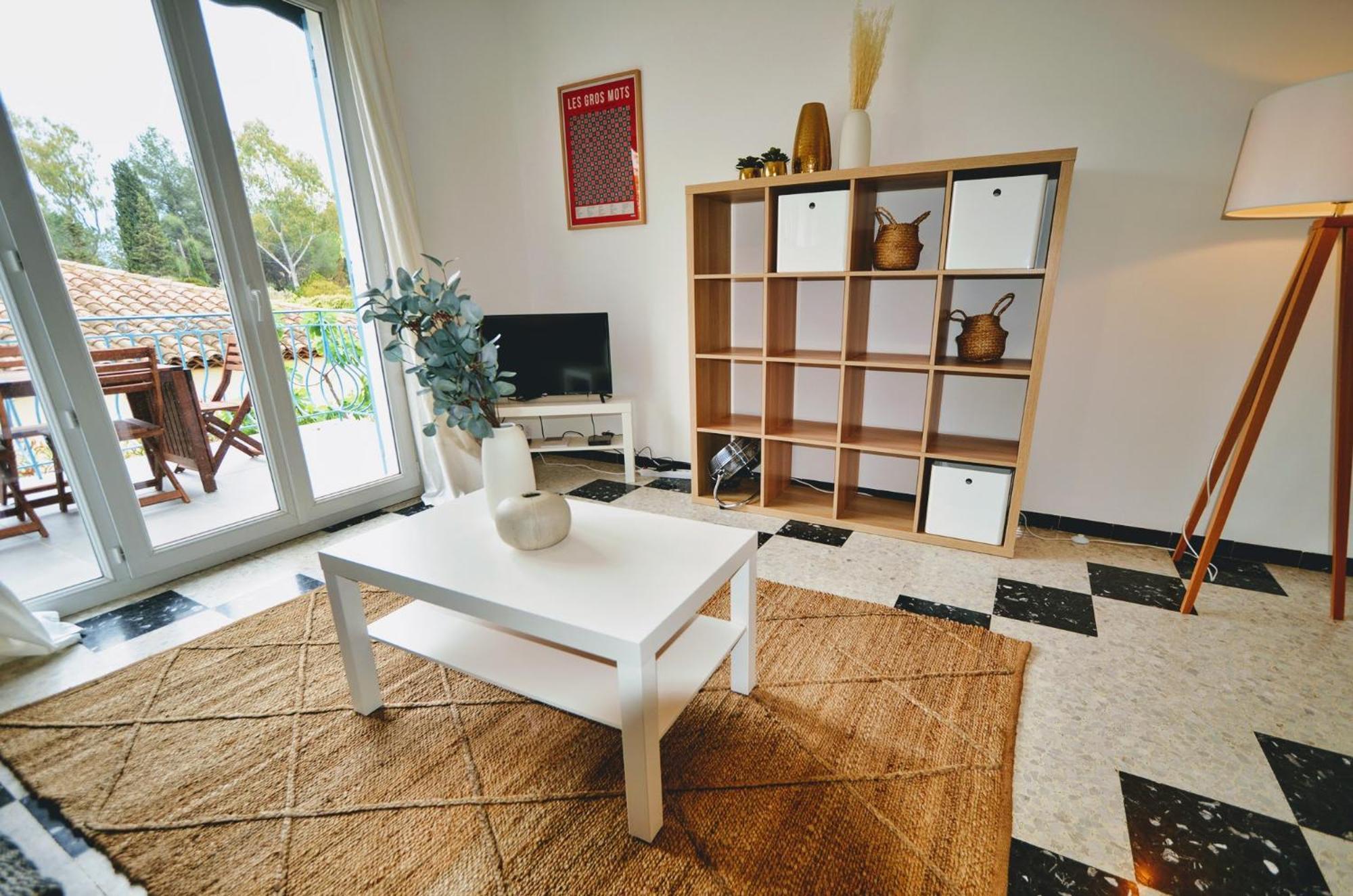 Beaux Appartements 3 Pieces Avec Espaces Exterieurs Et Parking - Proche Plage Hyères Kültér fotó