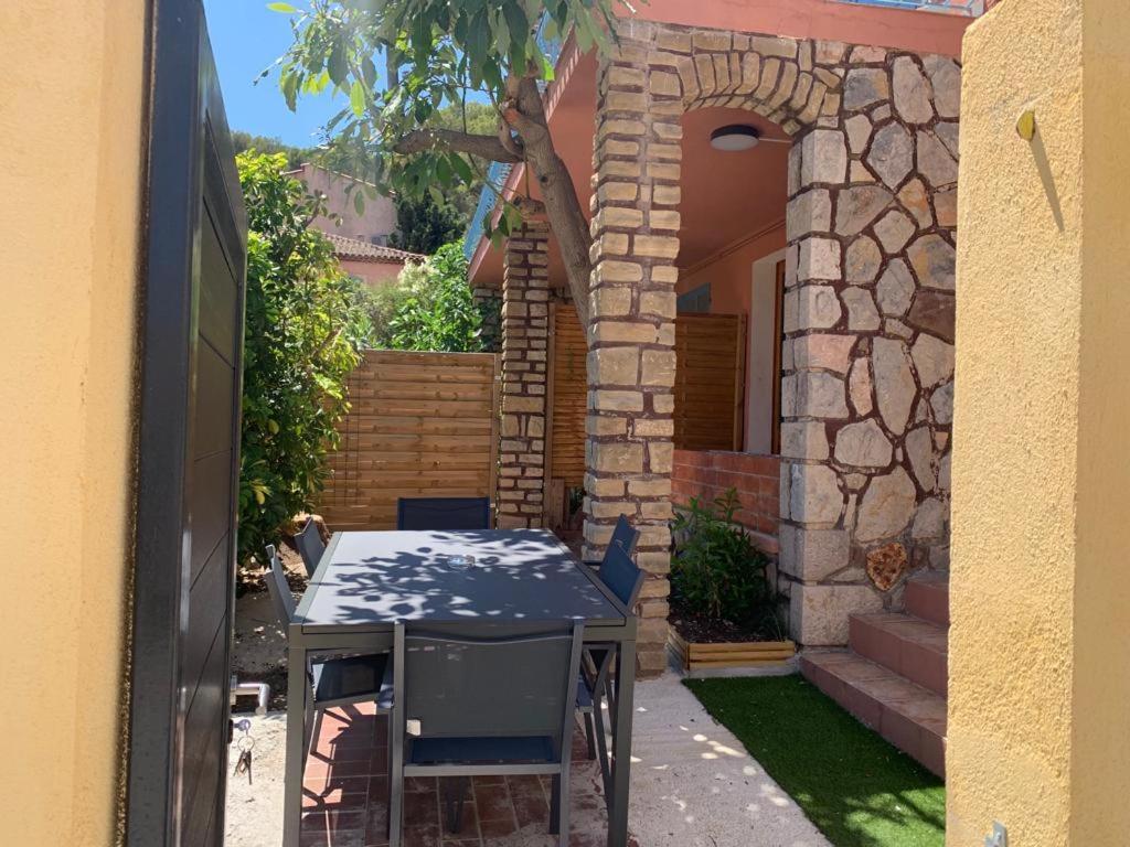 Beaux Appartements 3 Pieces Avec Espaces Exterieurs Et Parking - Proche Plage Hyères Kültér fotó