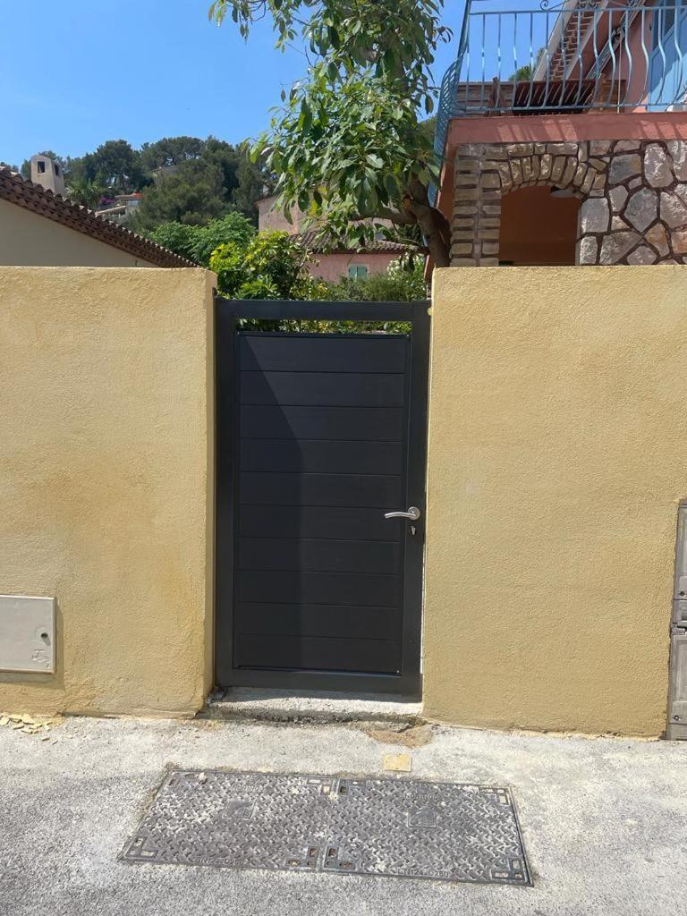 Beaux Appartements 3 Pieces Avec Espaces Exterieurs Et Parking - Proche Plage Hyères Kültér fotó